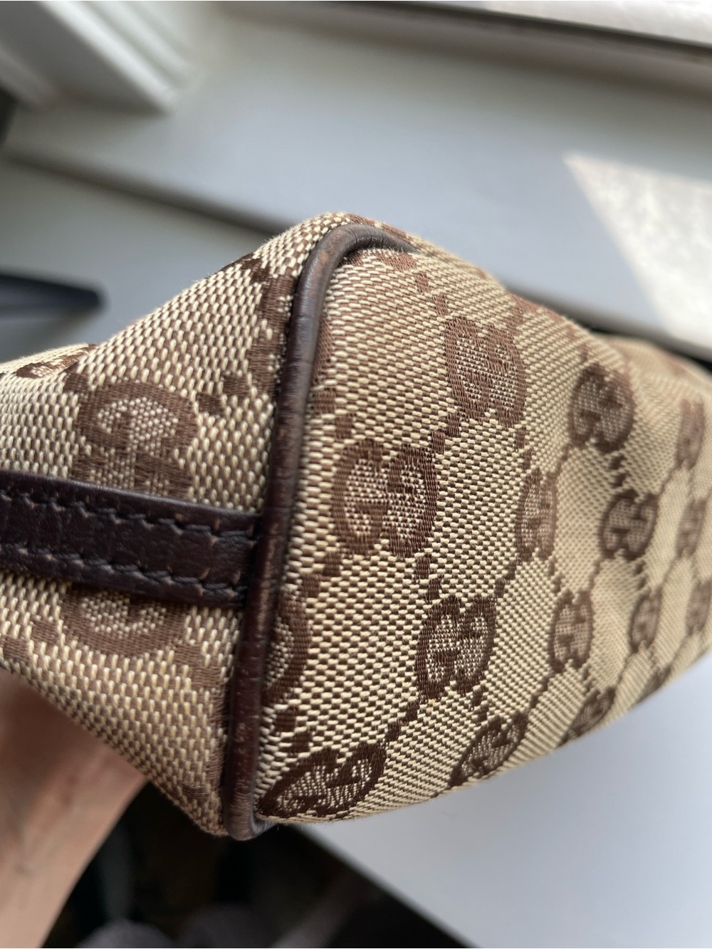 Authentic Vintage Gucci Brown GG Canvas Shoulder Bag with Brown Strap - Picture 12 of 12